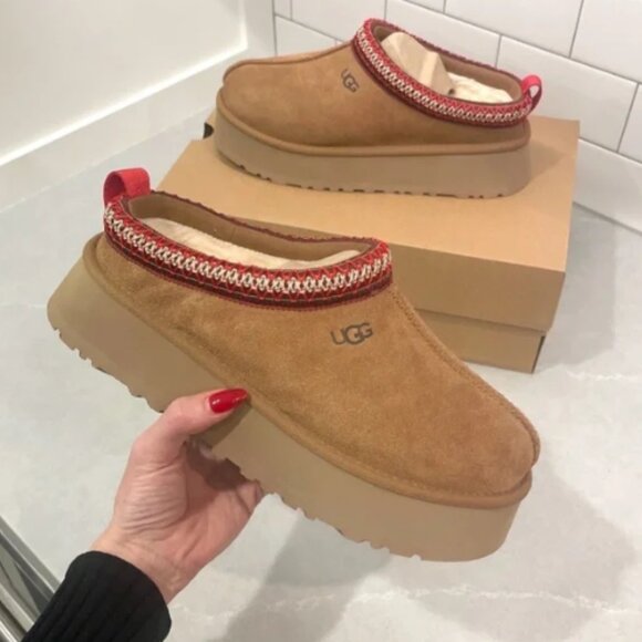 UGG Tazz Chestnut Platform Mule Clog Slipper - Picture 2 of 8